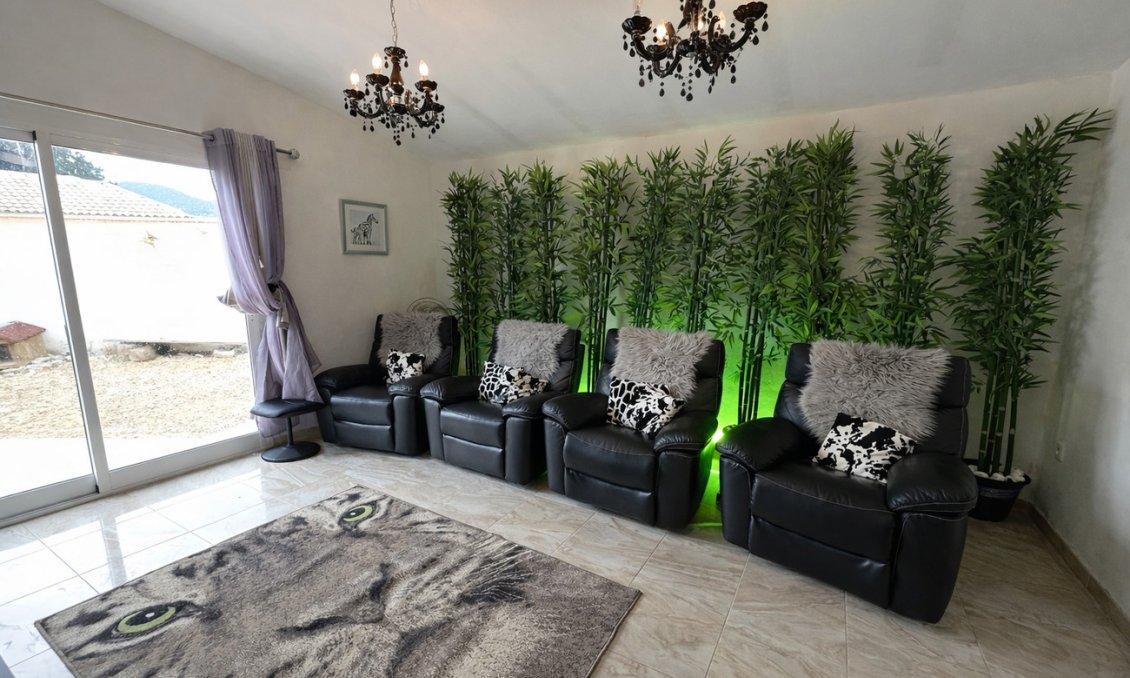 Wiederverkauf - Villa -
Castalla - Costa Blanca