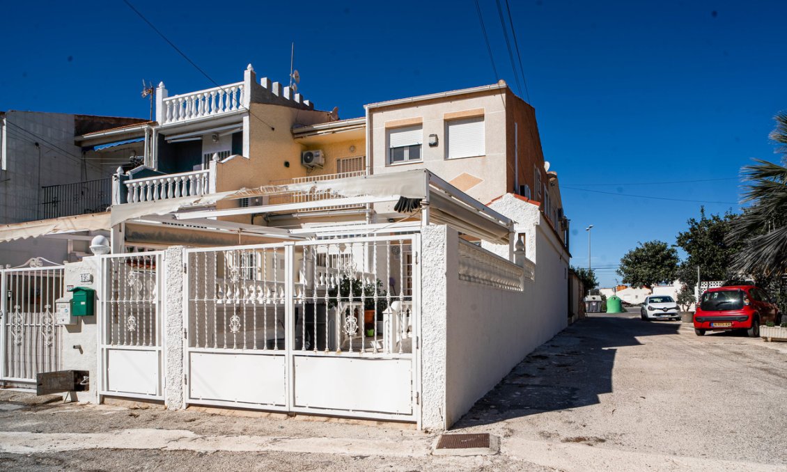 Revente - Town House -
Torrevieja - Costa Blanca