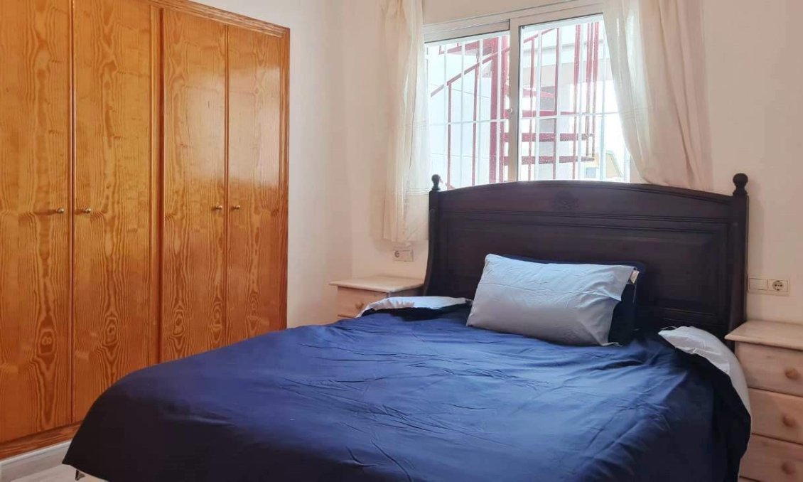 Revente - Attique -
Villamartin - Costa Blanca