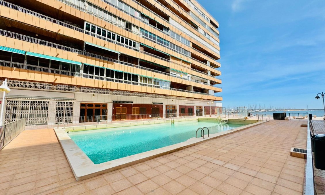 Használt Ingatlanok - Apartman -
Torrevieja - Costa Blanca