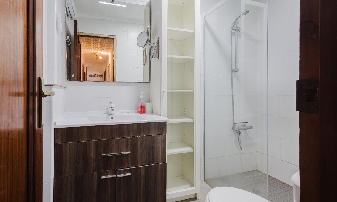 Használt Ingatlanok - Apartman -
Torrevieja - Costa Blanca