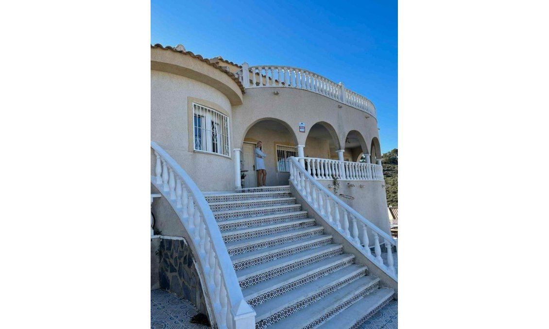 Használt Ingatlanok - Villa -
Rojales - La Marquesa