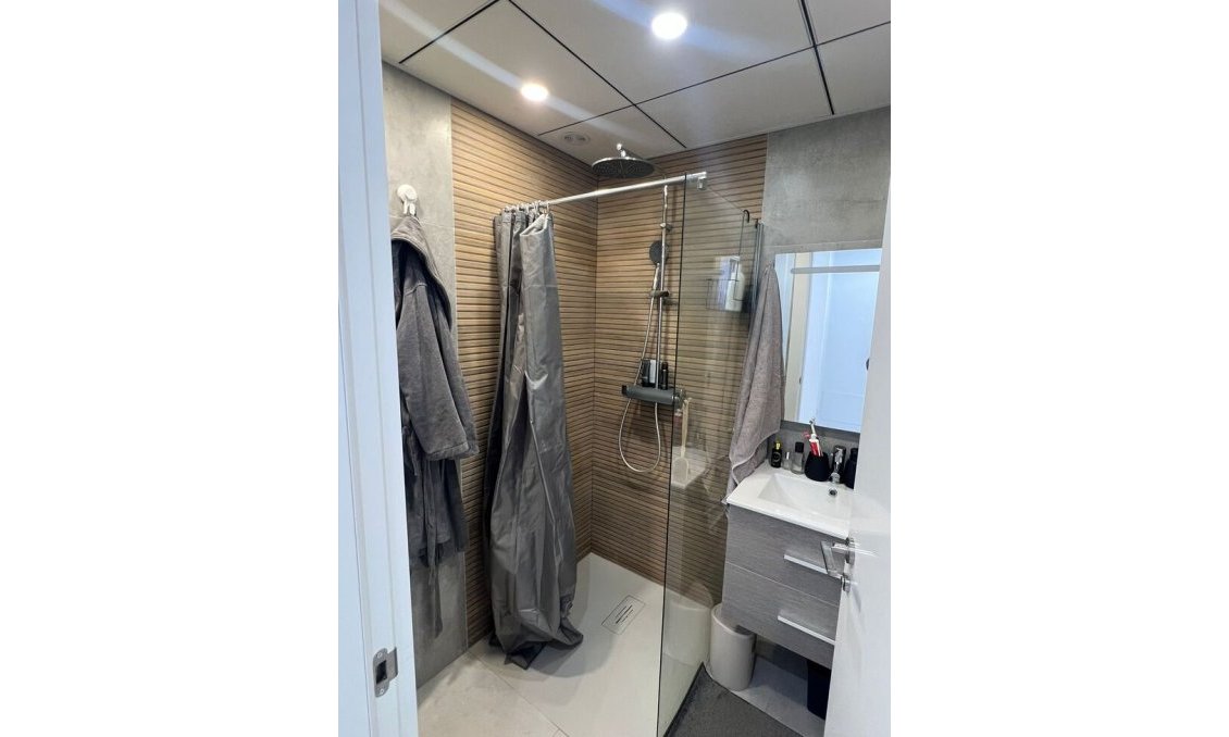 Wiederverkauf - Wohnung -
Pilar de la Horadada - Zona Pueblo