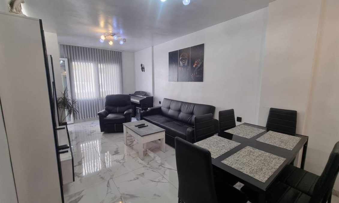 Használt Ingatlanok - Apartman -
Torrevieja - Acequion