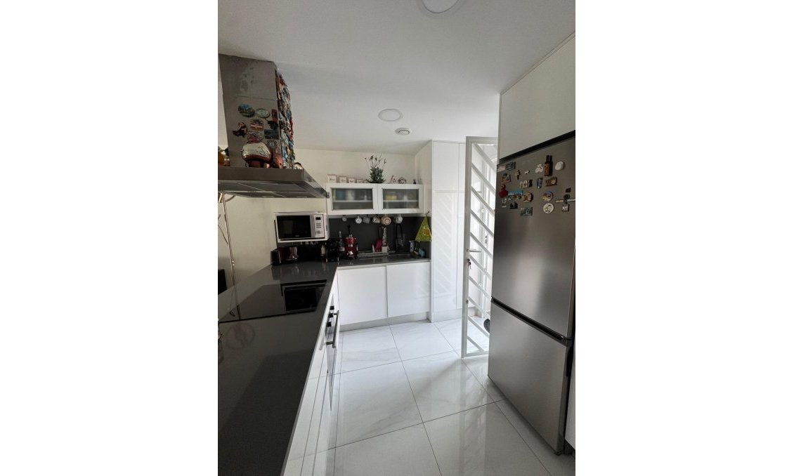 Wiederverkauf - Town House -
Bigastro - Comunidad Valenciana