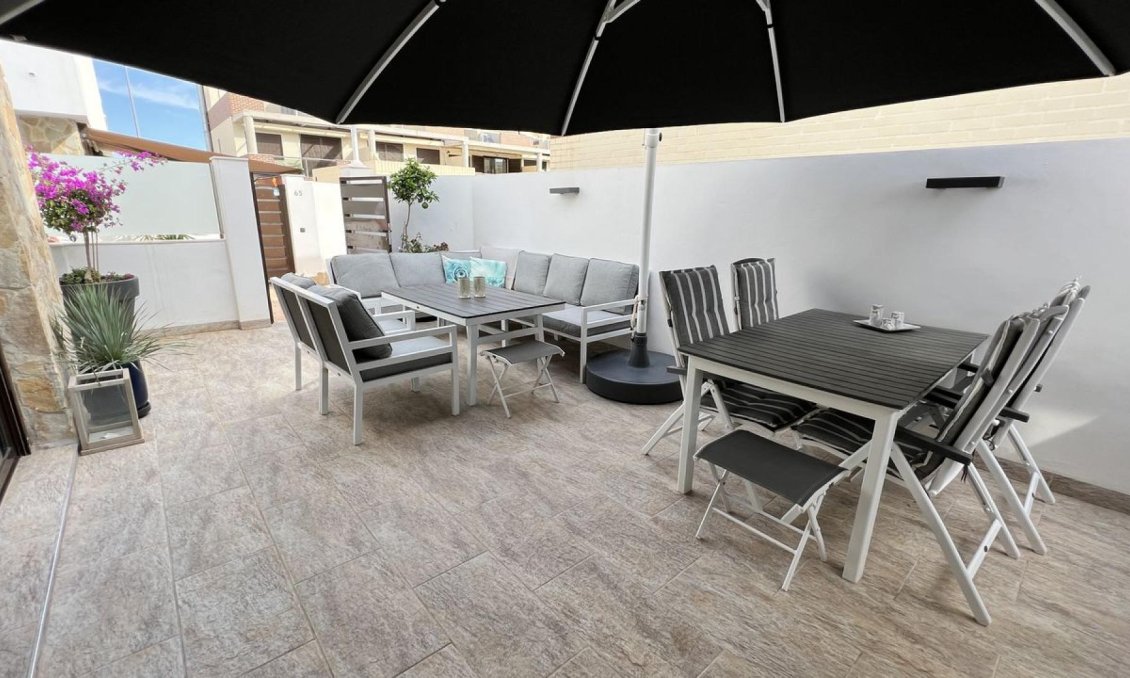 Resale - Town House -
Cabo Roig - Costa Blanca