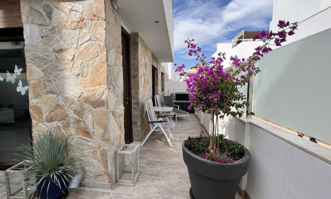 Resale - Town House -
Cabo Roig - Costa Blanca
