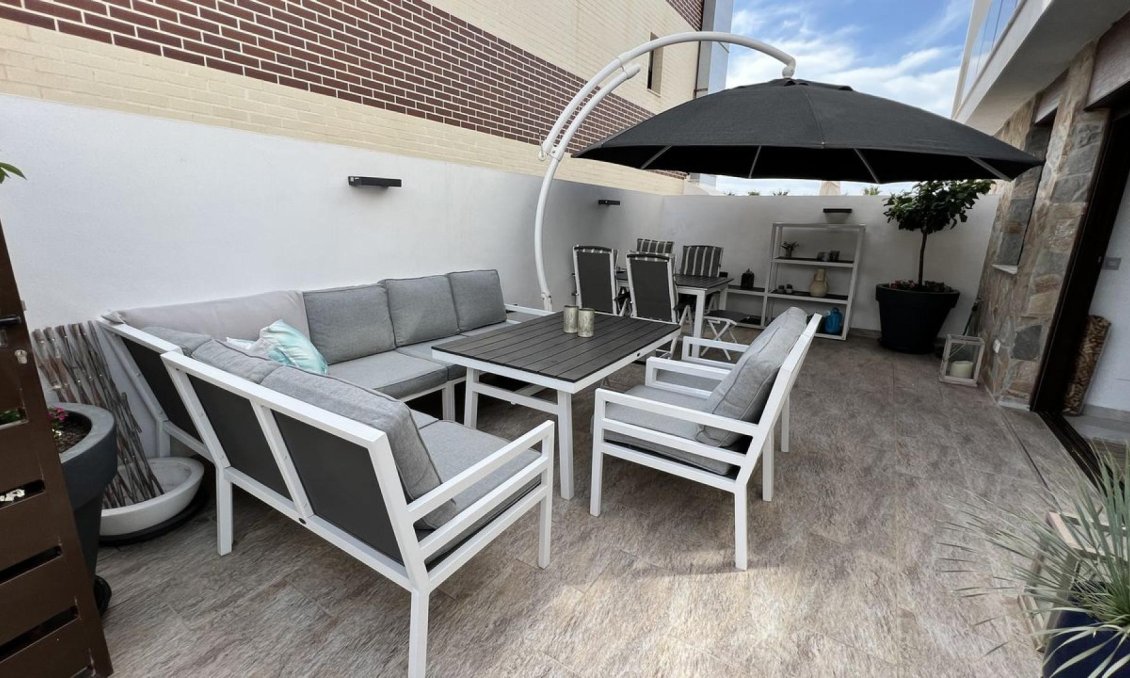 Resale - Town House -
Cabo Roig - Costa Blanca