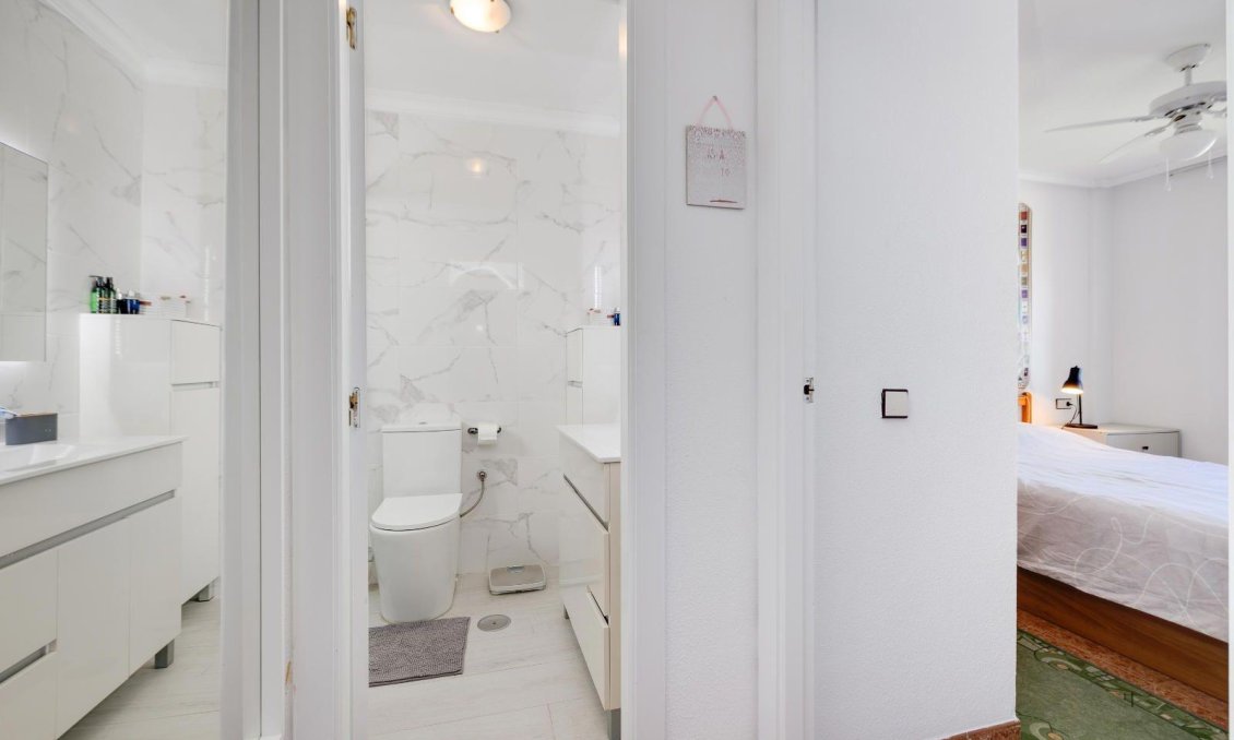 Segunda mano - Ático -
Torrevieja - Centro