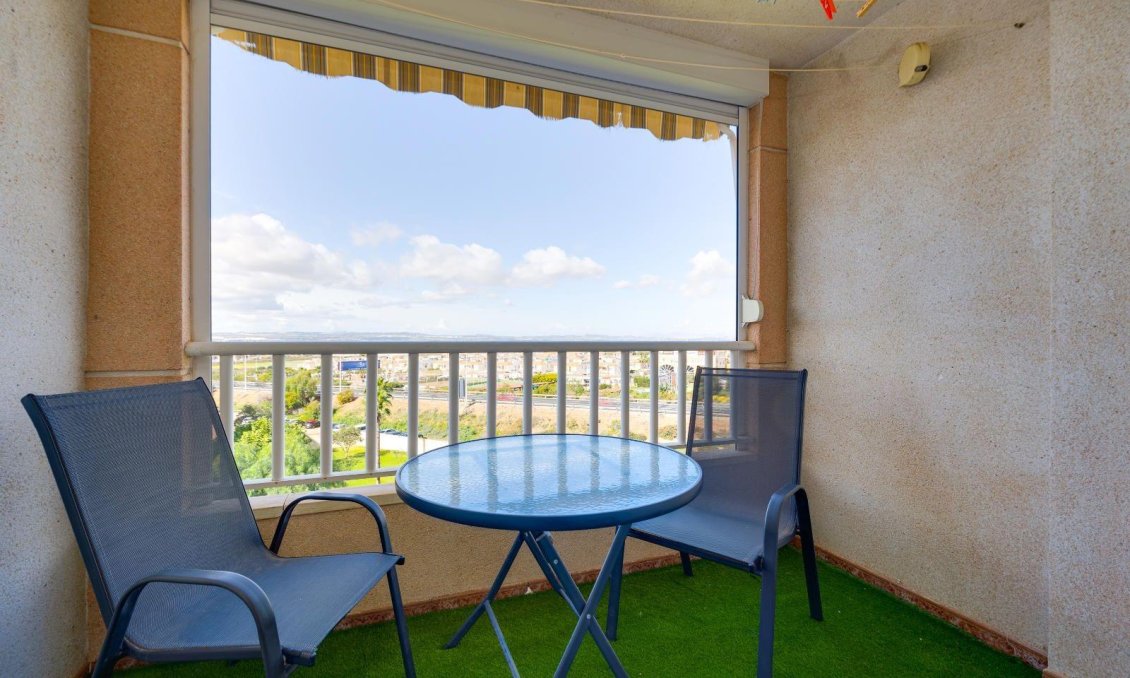 Segunda mano - Ático -
Torrevieja - Centro