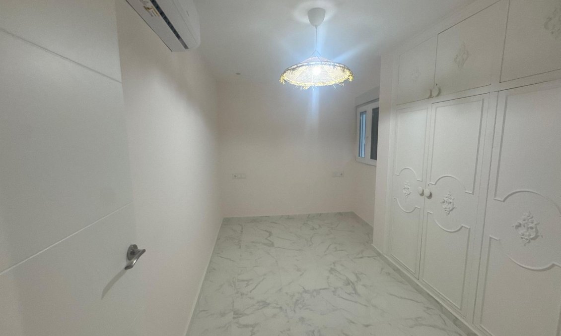 Segunda mano - Apartamento -
Torrevieja - Costa Blanca