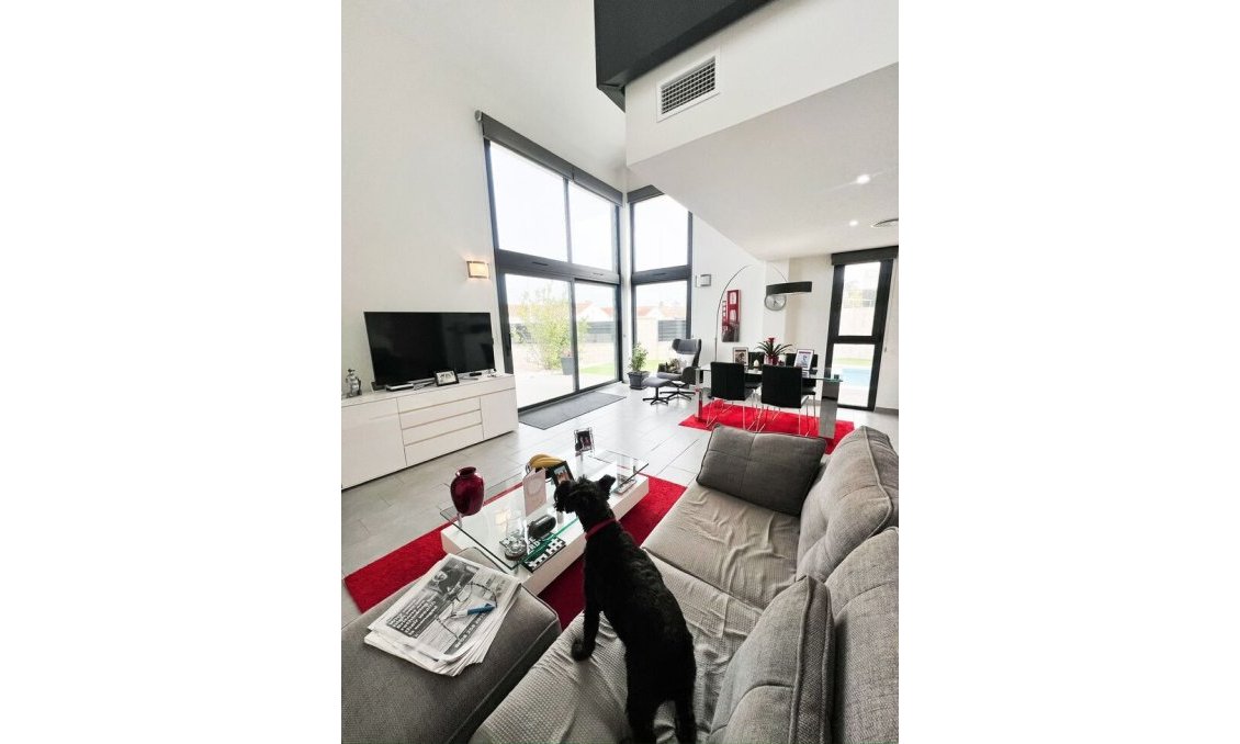 Segunda mano - Villa -
Santiago de la Ribera - Costa Calida