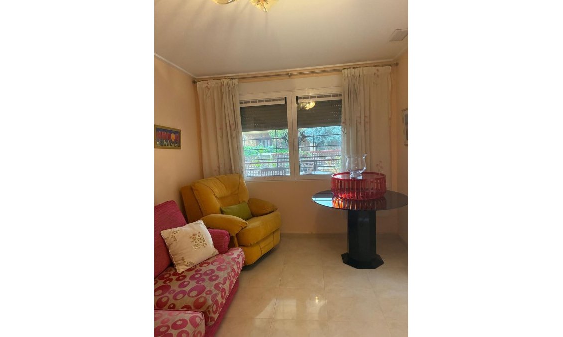 Segunda mano - Town House -
Algorfa - Pueblo 3