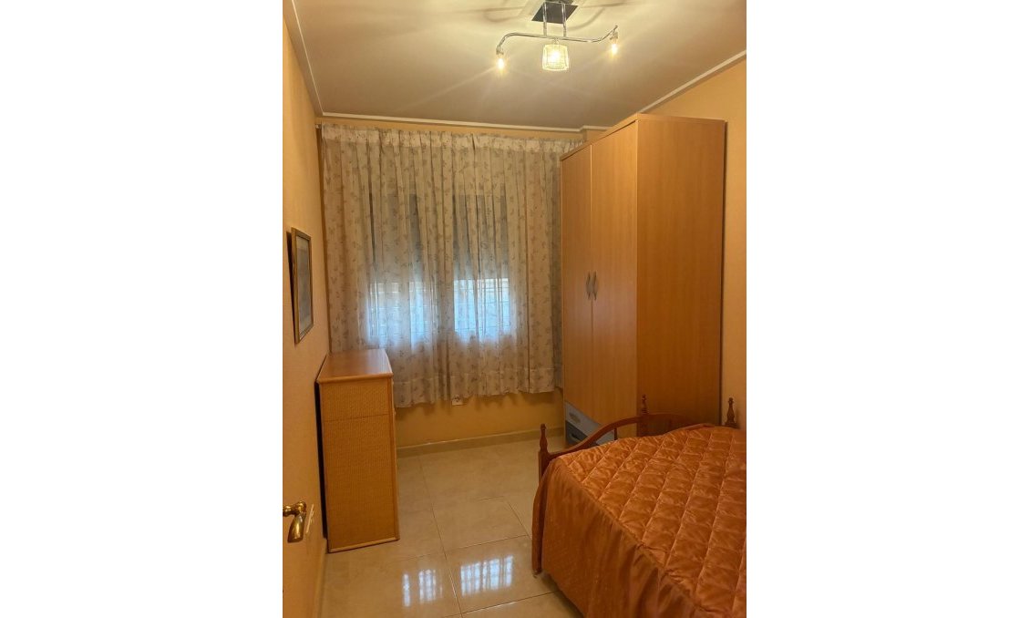 Segunda mano - Town House -
Algorfa - Pueblo 3