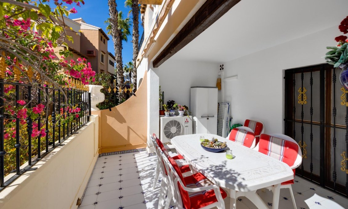 Segunda mano - Apartamento -
Torrevieja - Playa de los Locos