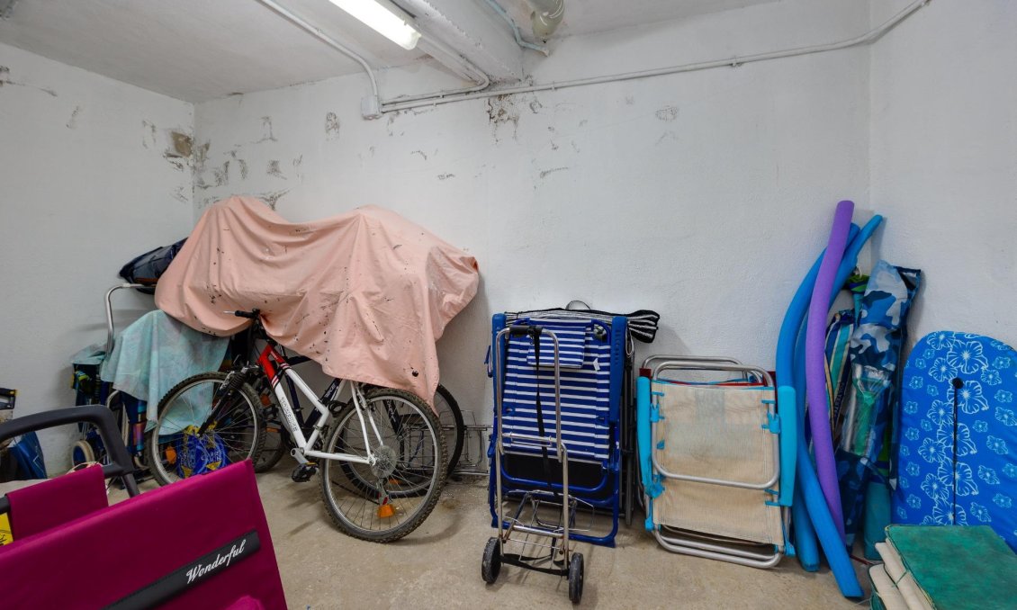 Segunda mano - Apartamento -
Torrevieja - Playa de los Locos