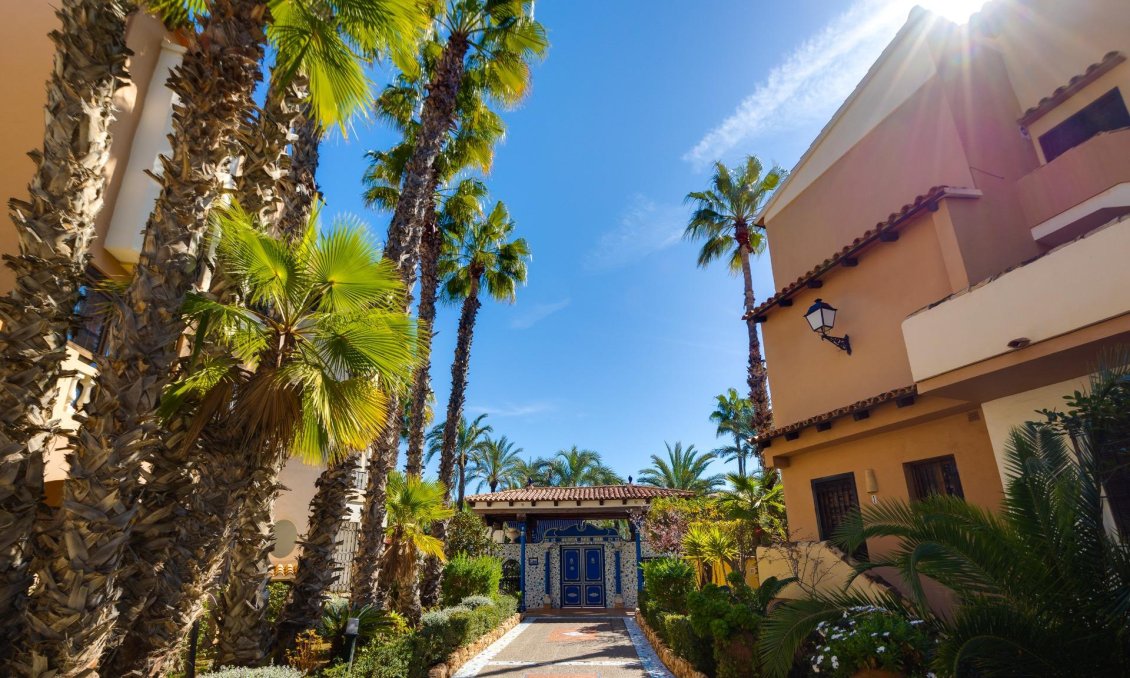 Segunda mano - Apartamento -
Torrevieja - Playa de los Locos