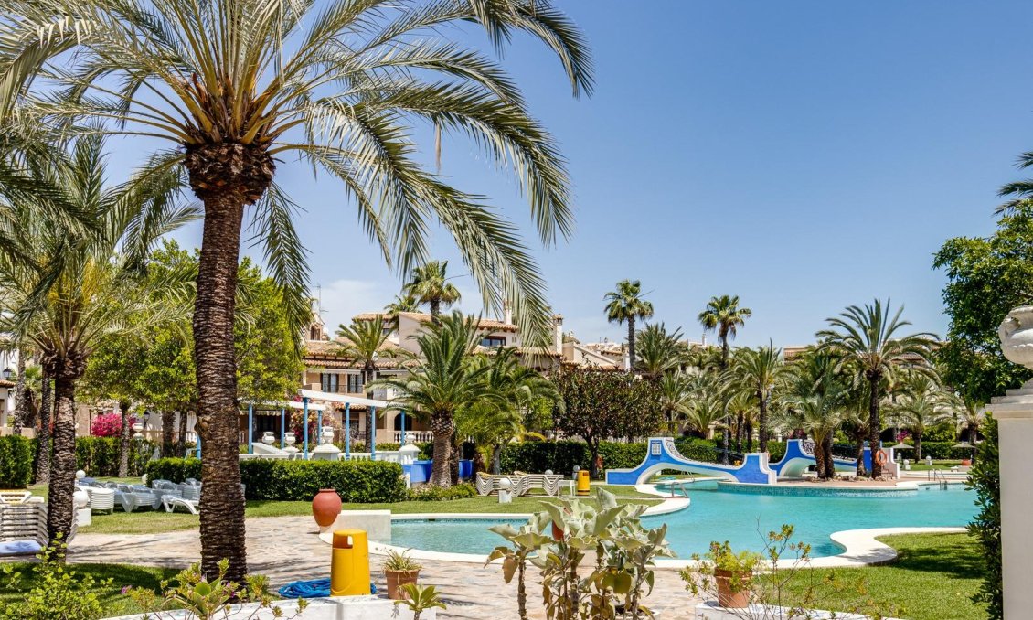 Segunda mano - Apartamento -
Torrevieja - Playa de los Locos