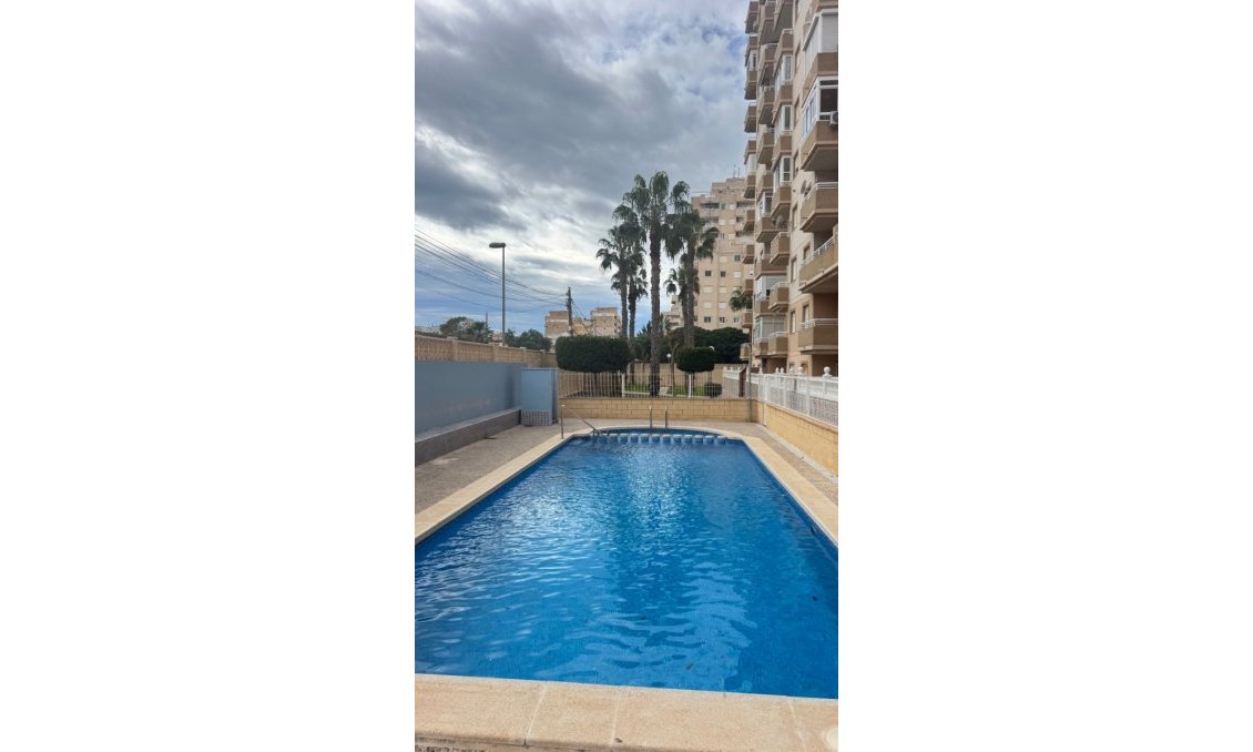Segunda mano - Apartamento -
Torrevieja - Costa Blanca