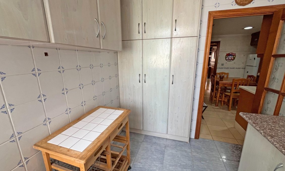 Resale - Apartment -
Formentera del Segura - Los Palacios