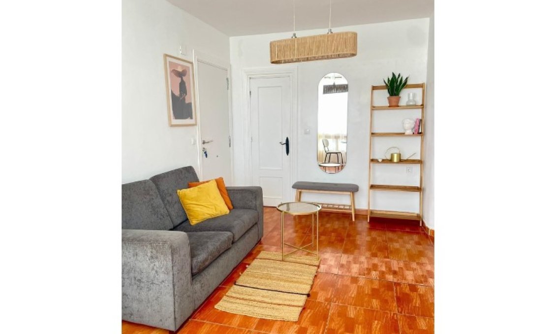 Segunda mano - Apartamento -
Orihuela - Inland