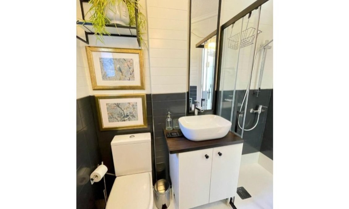 Segunda mano - Apartamento -
Orihuela - Inland