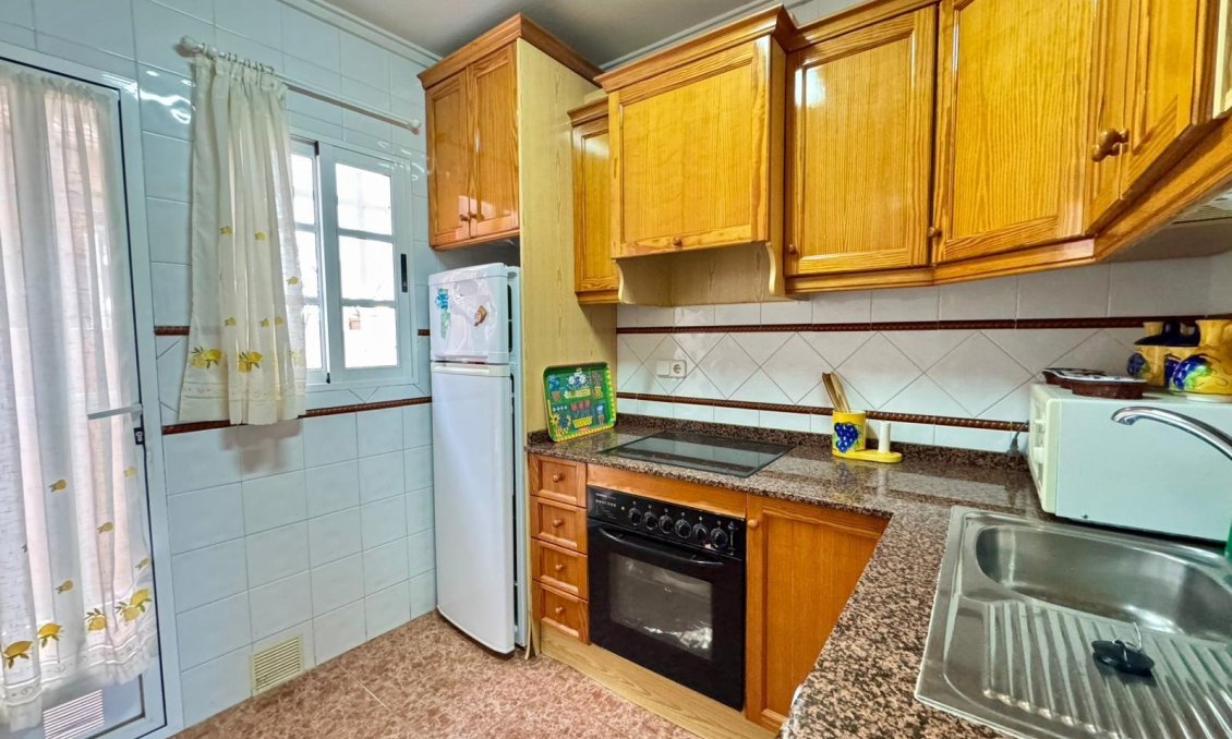 Segunda mano - Villa -
Torrevieja - Costa Blanca