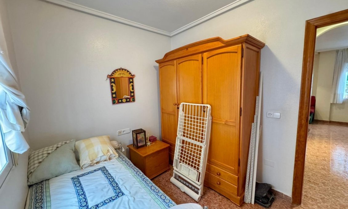 Segunda mano - Villa -
Torrevieja - Costa Blanca