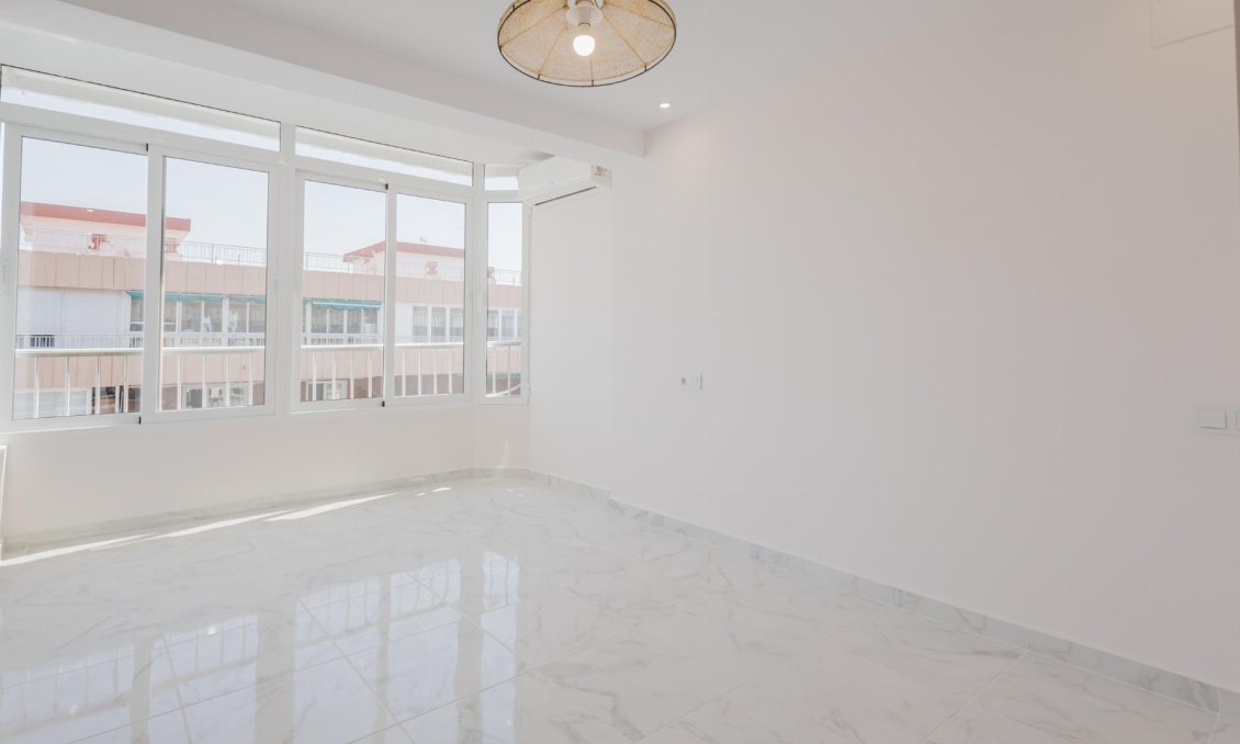 Segunda mano - Apartamento -
Torrevieja - Costa Blanca