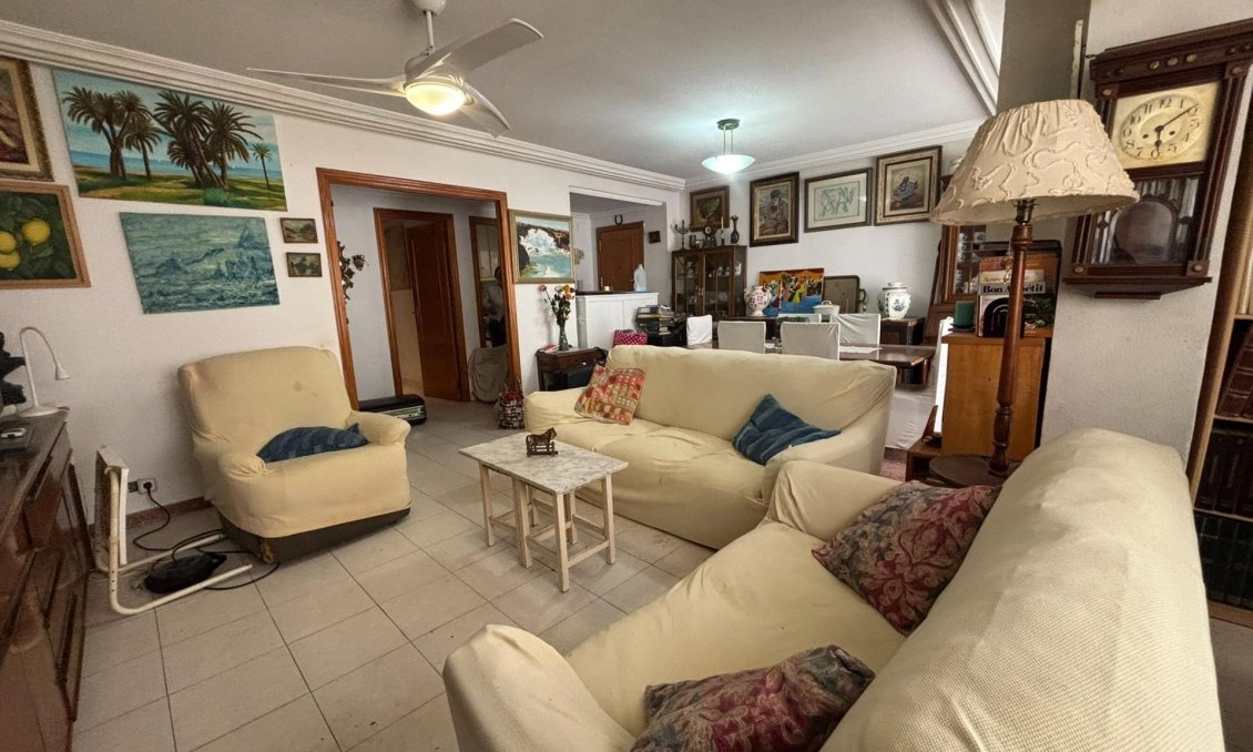 Segunda mano - Apartamento -
Torrevieja