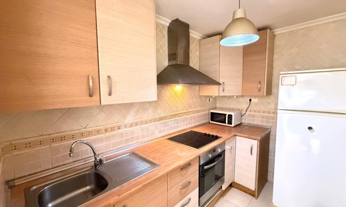 Segunda mano - Apartamento -
Torrevieja - Playa del Cura