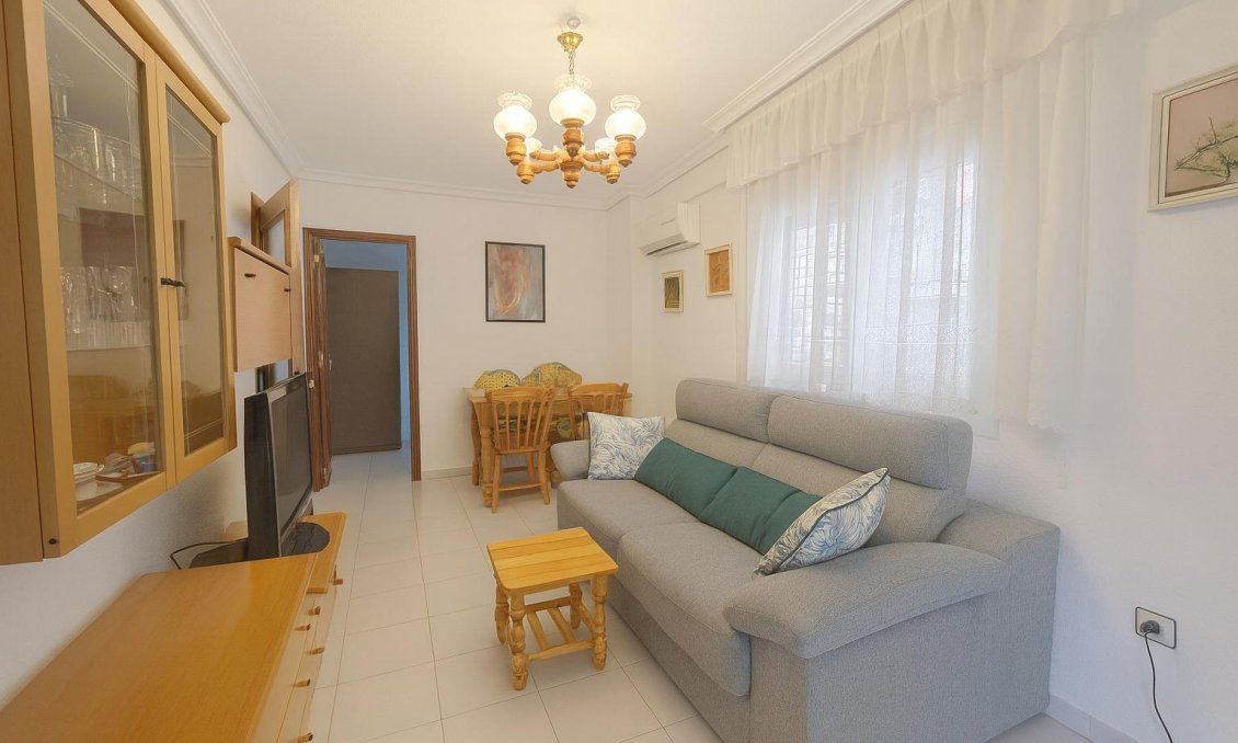 Használt Ingatlanok - Apartman -
Torrevieja - Acequion