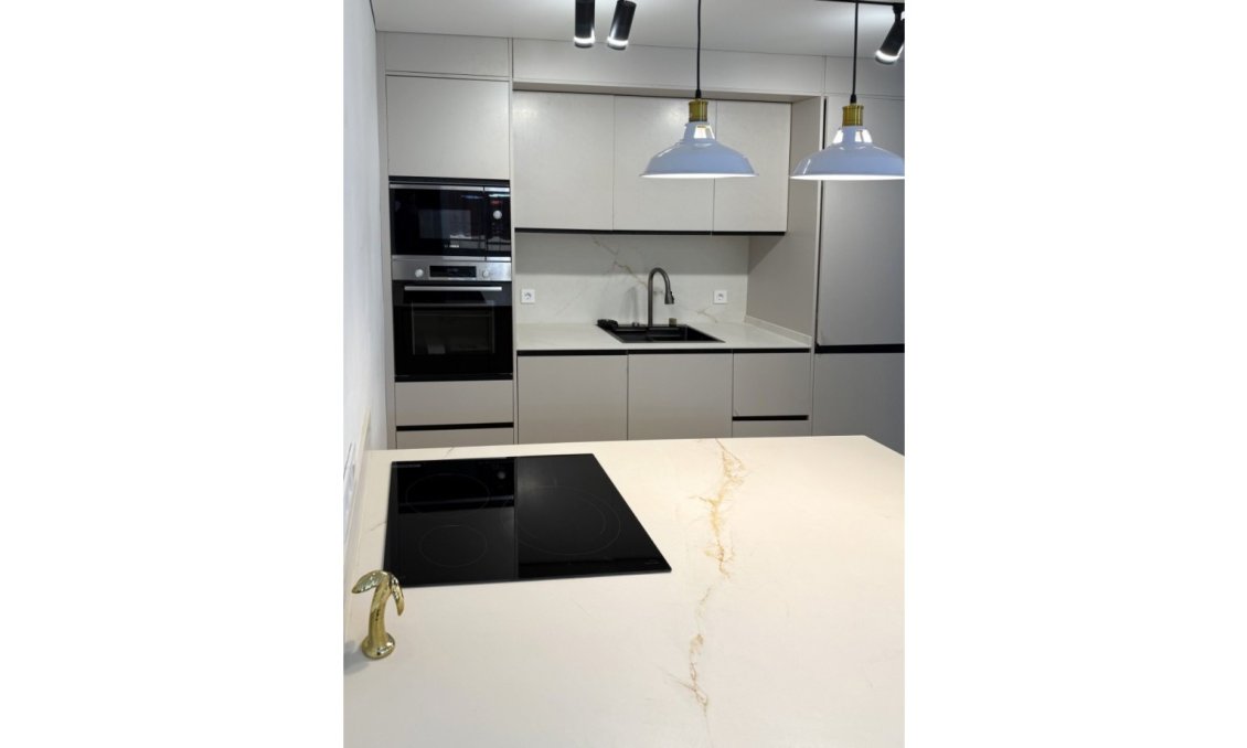 Wiederverkauf - Wohnung -
Torrevieja - Costa Blanca