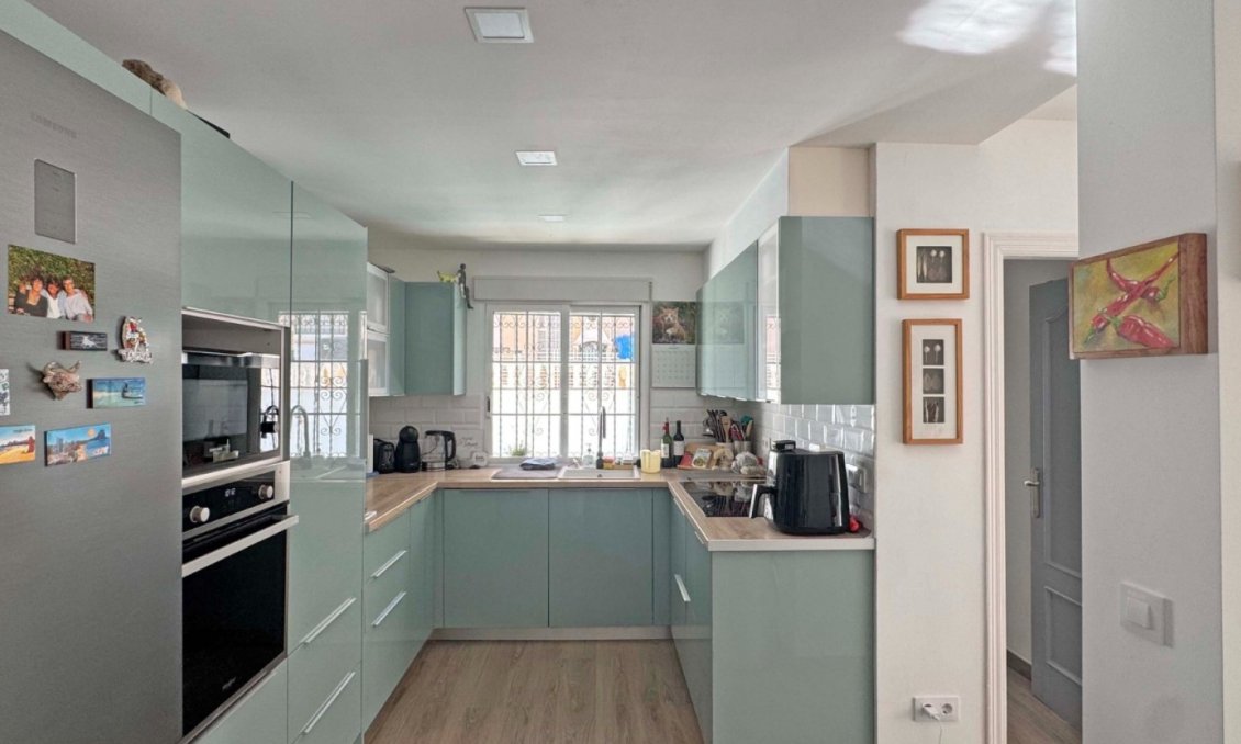 Resale - Town House -
Orihuela Costa - Costa Blanca