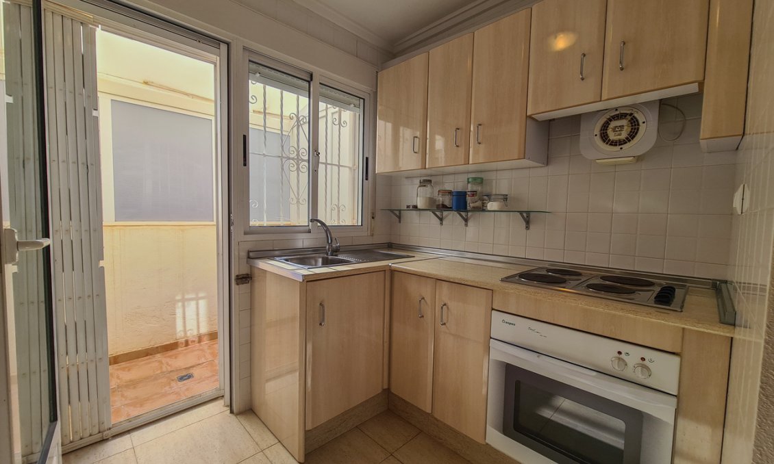 Resale - Apartment -
Torrevieja - Costa Blanca