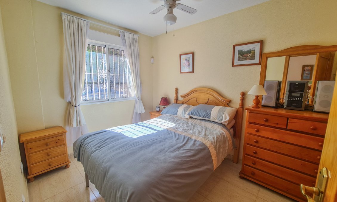 Resale - Apartment -
Torrevieja - Costa Blanca