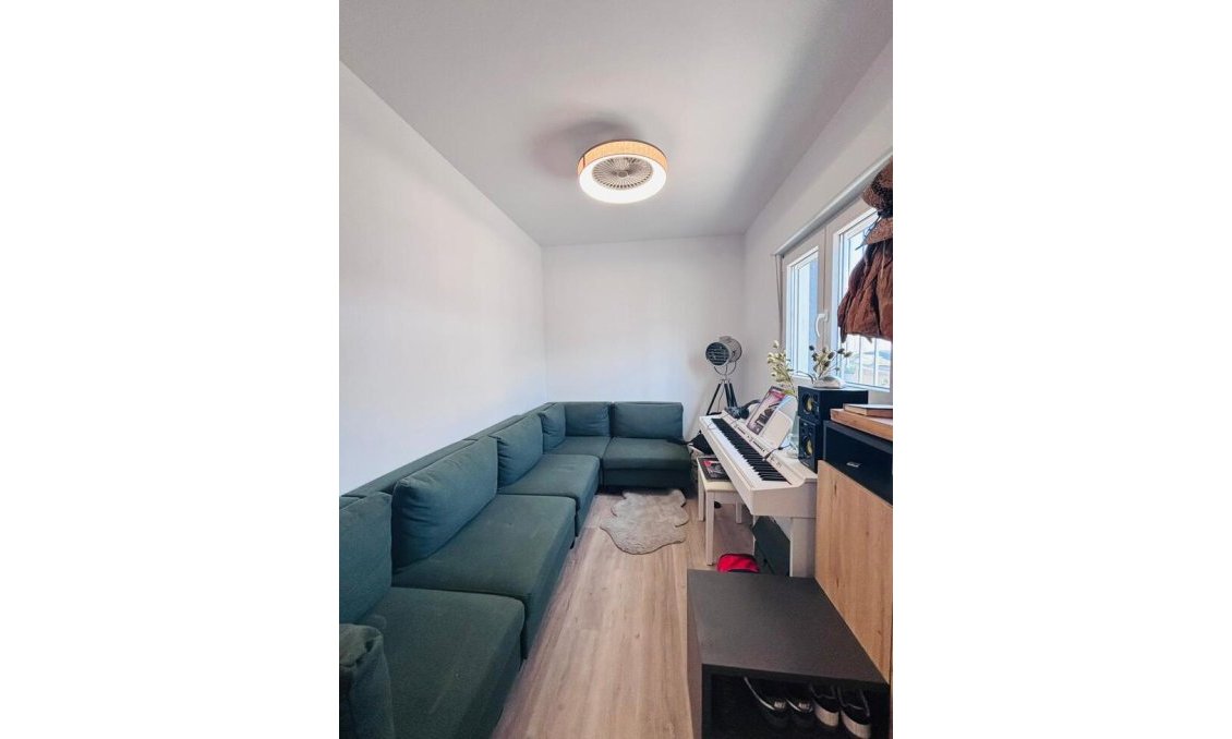 Resale - Town House -
San Miguel de Salinas - Inland