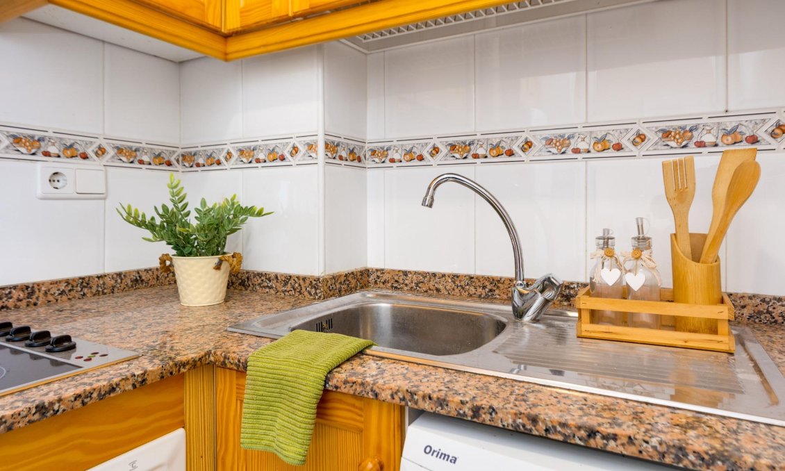 Segunda mano - Apartamento -
Torrevieja - Playa del Cura