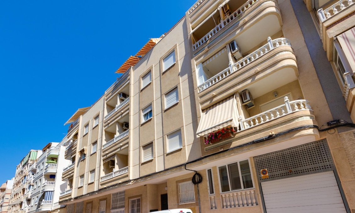 Segunda mano - Apartamento -
Torrevieja - Playa del Cura