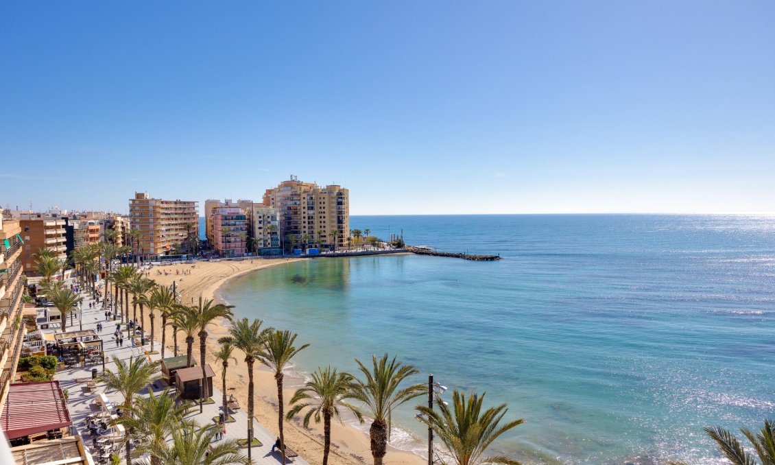 Segunda mano - Apartamento -
Torrevieja - Playa del Cura