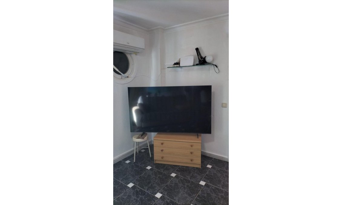 Használt Ingatlanok - Apartman -
Torrevieja - Gaspar Perrelló
