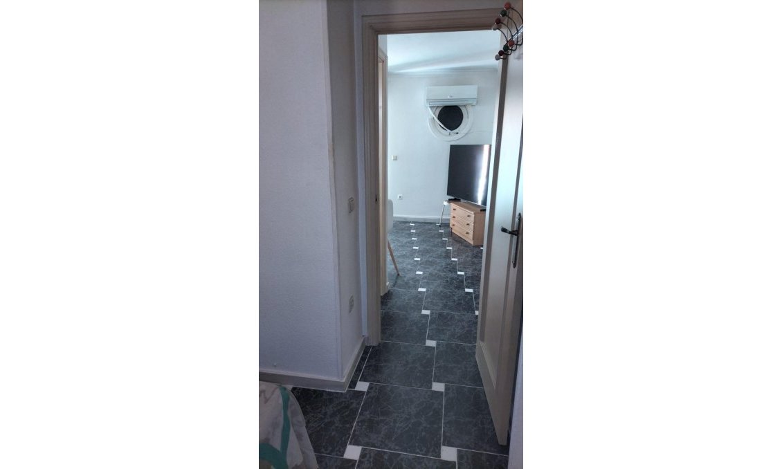 Használt Ingatlanok - Apartman -
Torrevieja - Gaspar Perrelló
