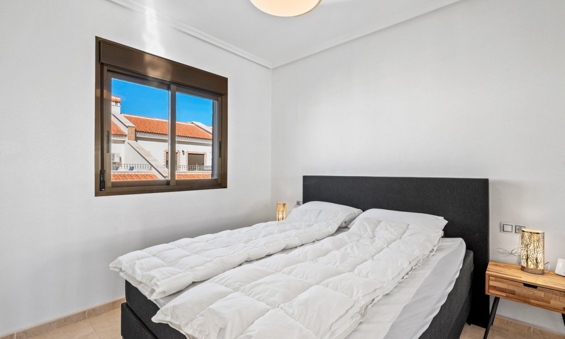 Resale - Town House -
San Miguel de Salinas - Inland