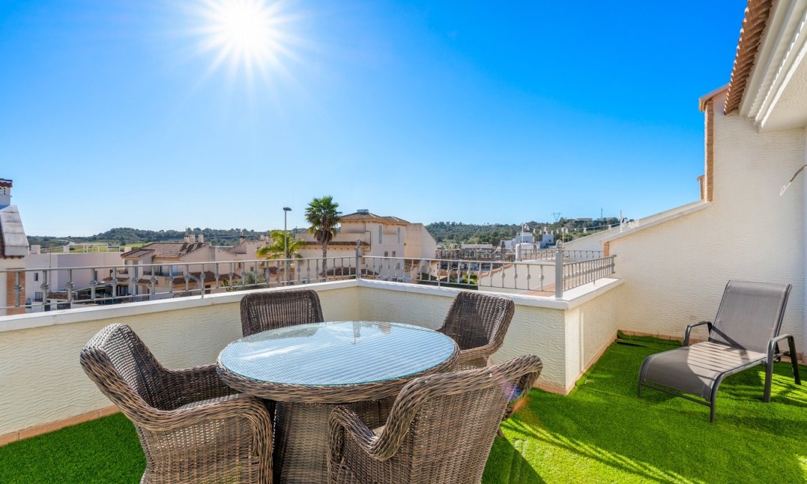 Resale - Town House -
San Miguel de Salinas - Inland