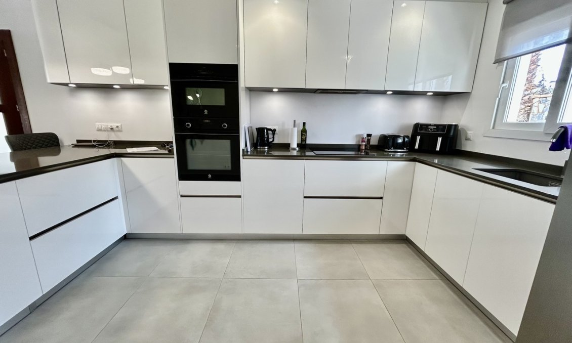 Segunda mano - Villa -
Cabo Roig - Costa Blanca