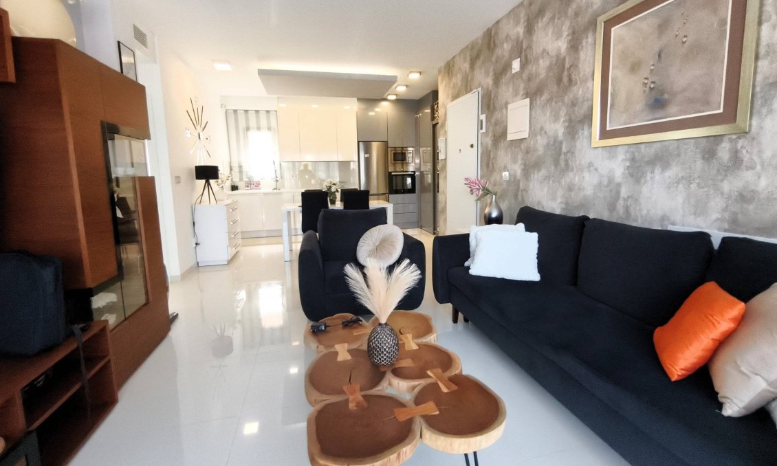 Resale - Apartment -
Pilar de la Horadada - La Torre De La Horadada