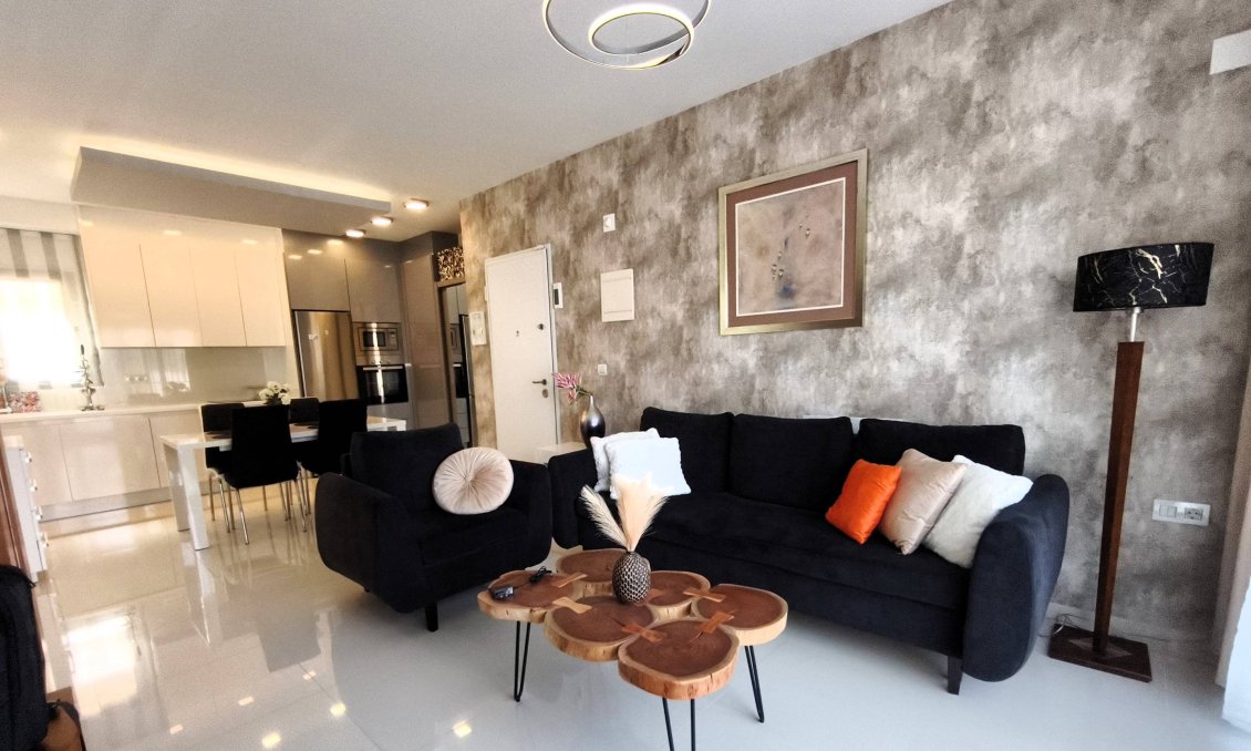Resale - Apartment -
Pilar de la Horadada - La Torre De La Horadada