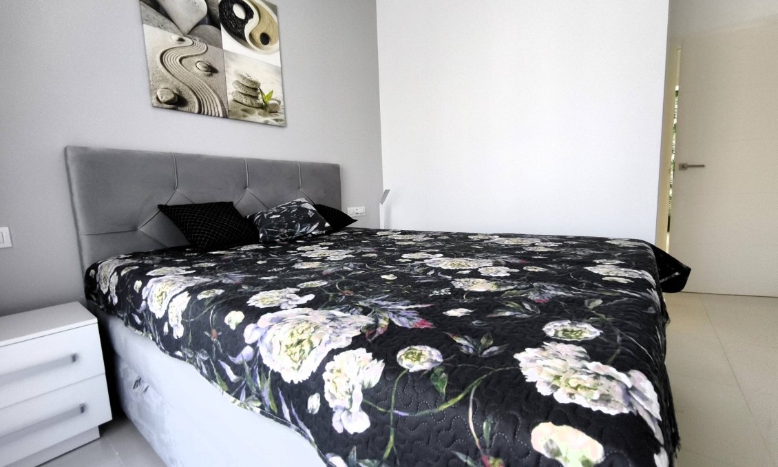 Resale - Apartment -
Pilar de la Horadada - La Torre De La Horadada