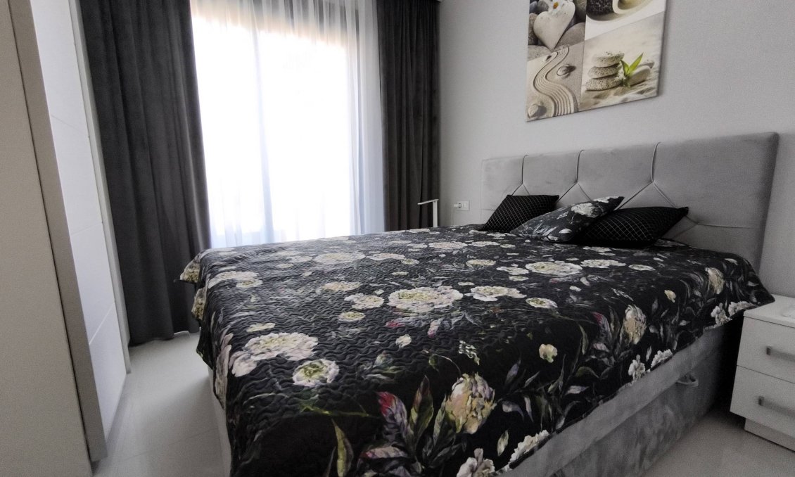 Resale - Apartment -
Pilar de la Horadada - La Torre De La Horadada