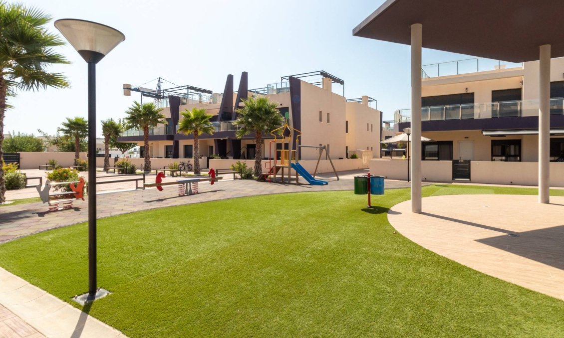 Resale - Apartment -
Pilar de la Horadada - La Torre De La Horadada